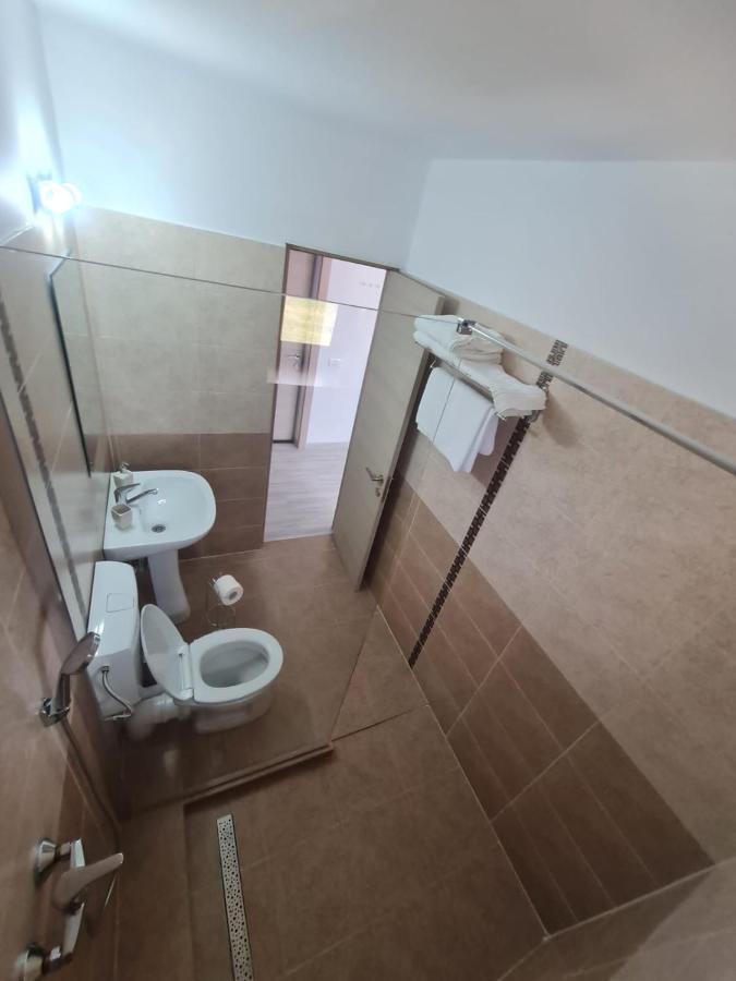 Yuka Hotell Vama Veche Exteriör bild