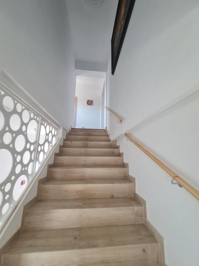 Yuka Hotell Vama Veche Exteriör bild